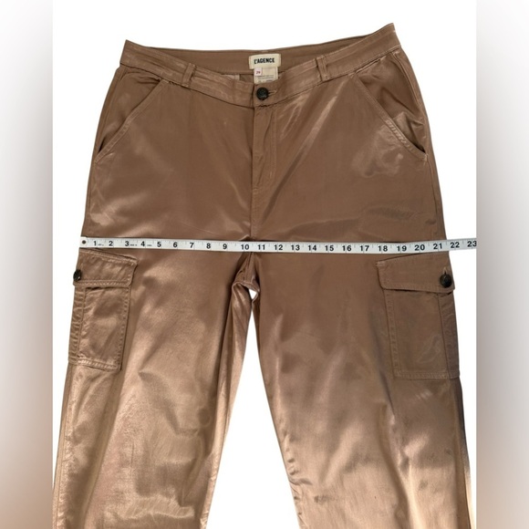 L’AGENCE Wyatt High Rise Utility Cargo Pants Buckhorn Brown Sz 29 Satin Sheen - Picture 7 of 9